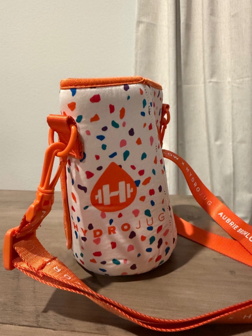 HydroJug Limited Edition 64 oz sleeve